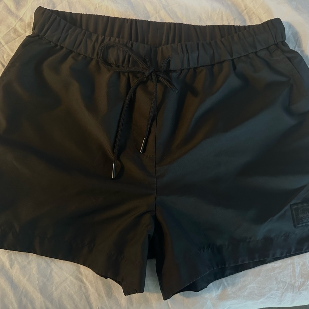 Herschel Supply Company Voyage Shorts Women Size Small Sm Black Workout Hiking